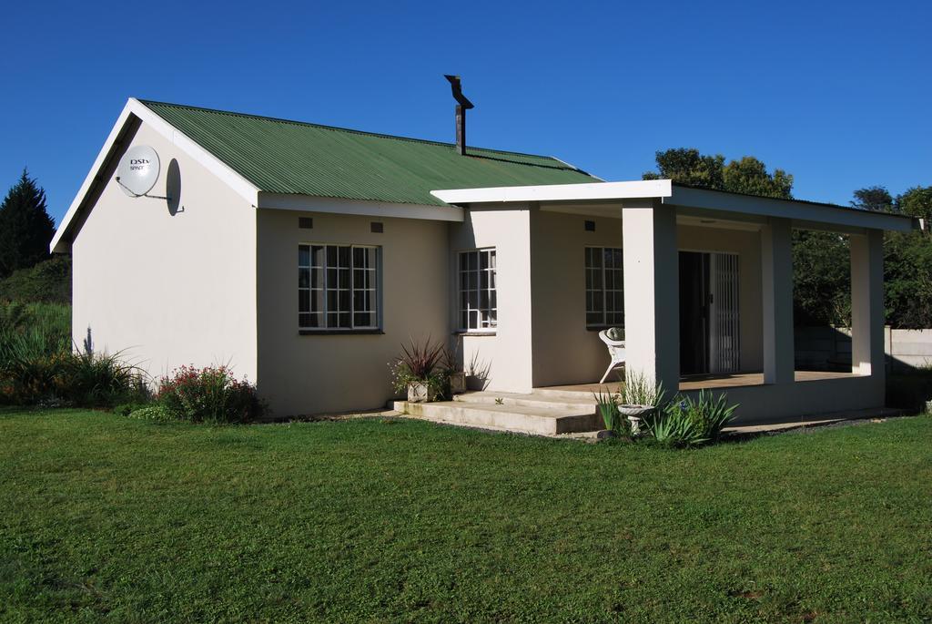 Moya Cottage Underberg Kamer foto